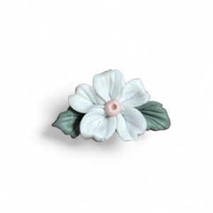 Vintage White Clay Flower w/ Pink Center Lapel Pin Brooch